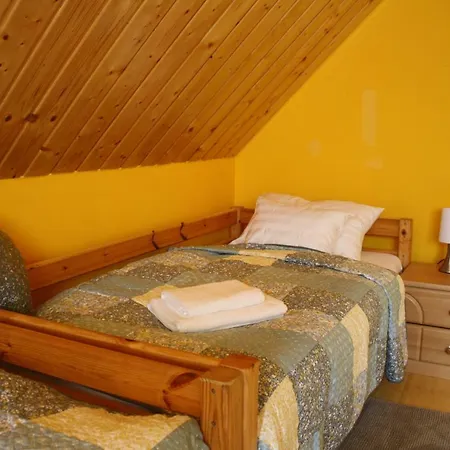 Pensiune Kedvenc Vendeghaz 4*