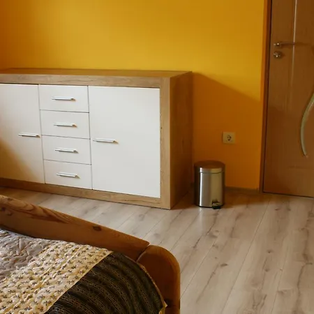 Kedvenc Vendeghaz בית הארחה