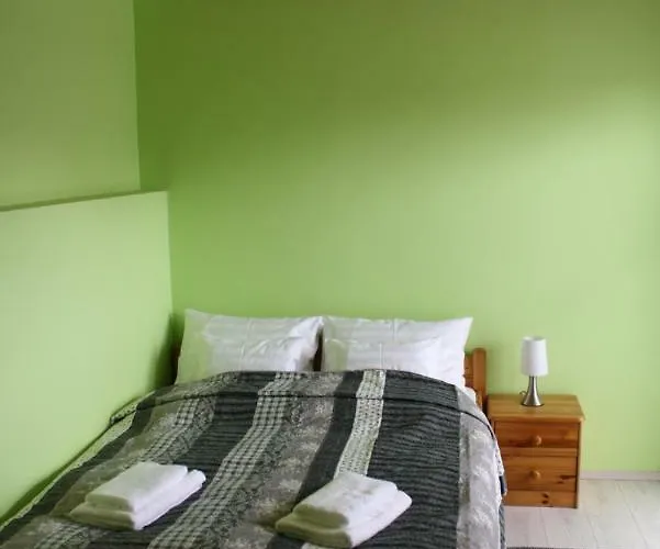 Kedvenc Vendeghaz 4* מישקולץ