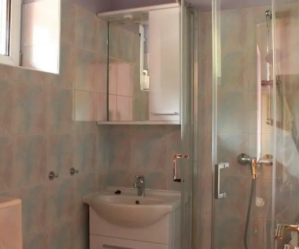 Kedvenc Vendeghaz 4*