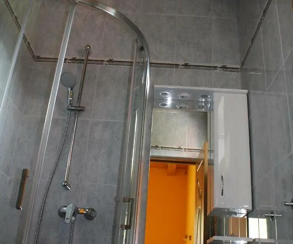 Kedvenc Vendeghaz בית הארחה 4*