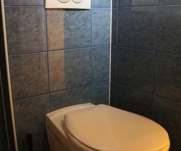 Kedvenc Vendeghaz בית הארחה 4*