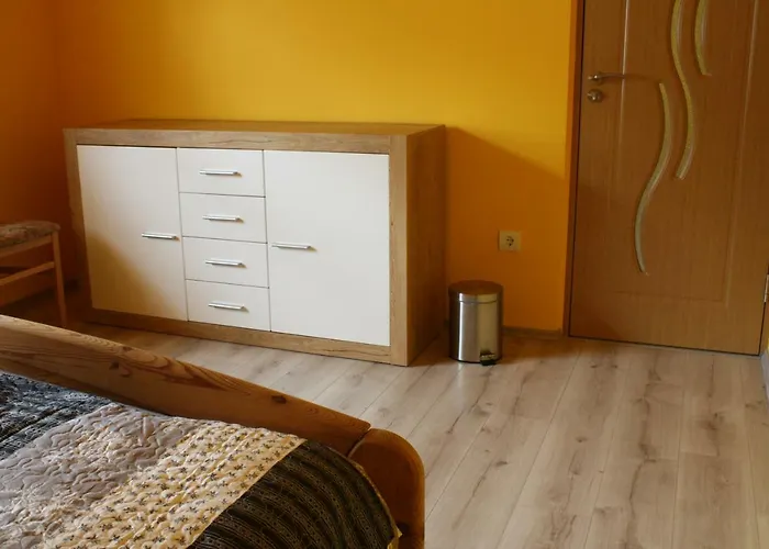 Kedvenc Vendeghaz בית הארחה